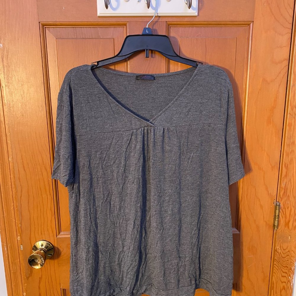 AvidLove Women Gray Short Sleeve T-Shirt Medium